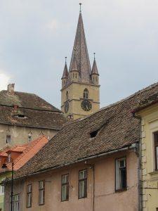 Romania Travel Guide: Uncover the Secrets of Enchanting Castles, Scenic Landscapes, and Rich Culture