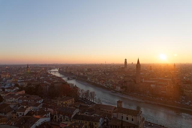 Verona Travel Guide: Explore Historic Gems, Romantic Spots, and Culinary Wonders of the City